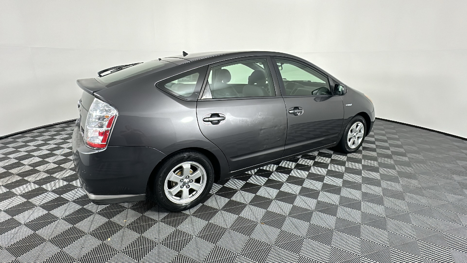 2008 Toyota Prius Base 18