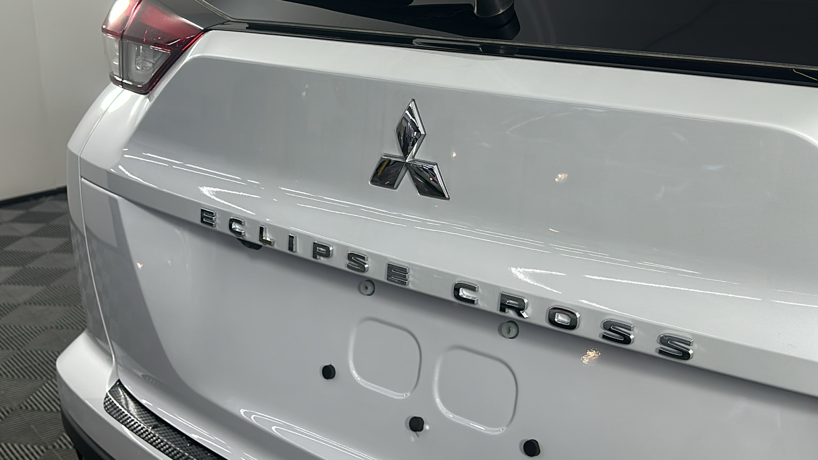 2024 Mitsubishi Eclipse Cross Black Edition 17