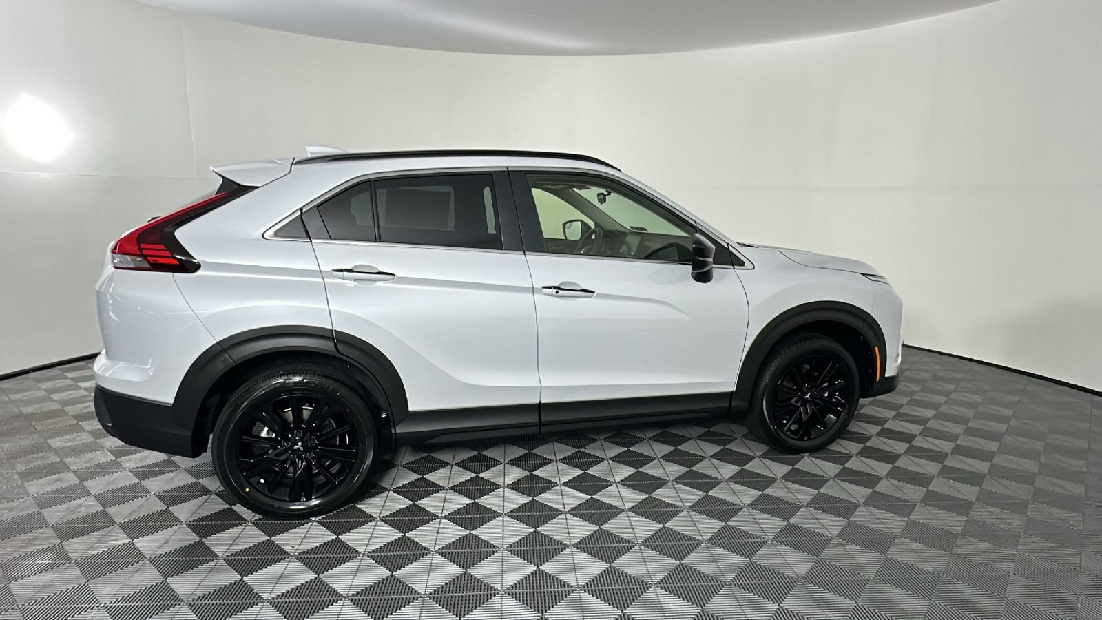 2024 Mitsubishi Eclipse Cross Black Edition 22