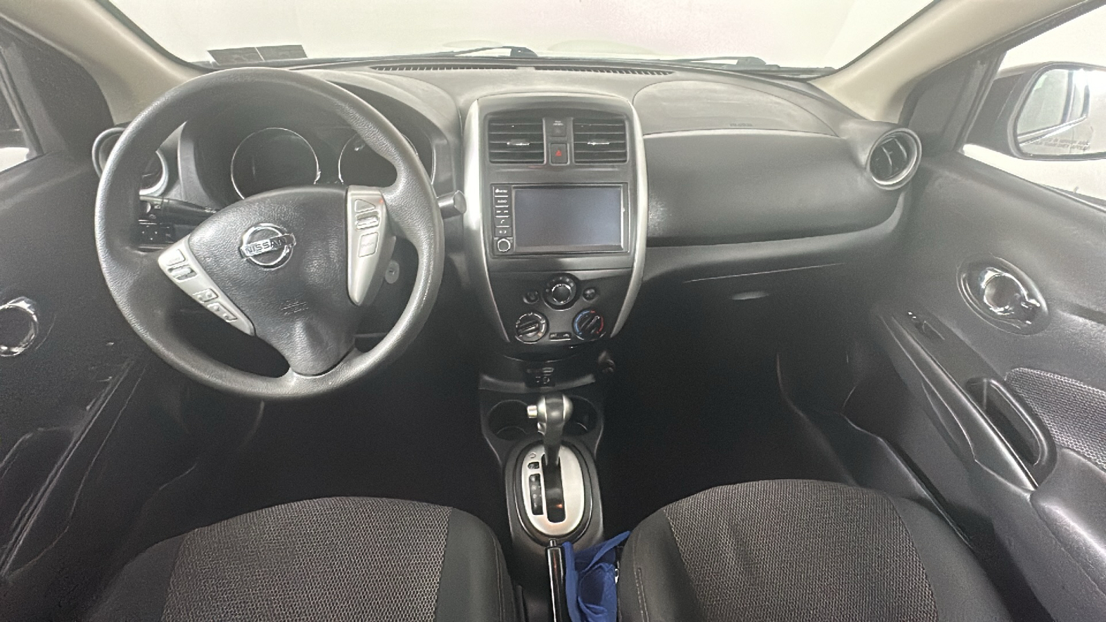 2018 Nissan Versa S 25