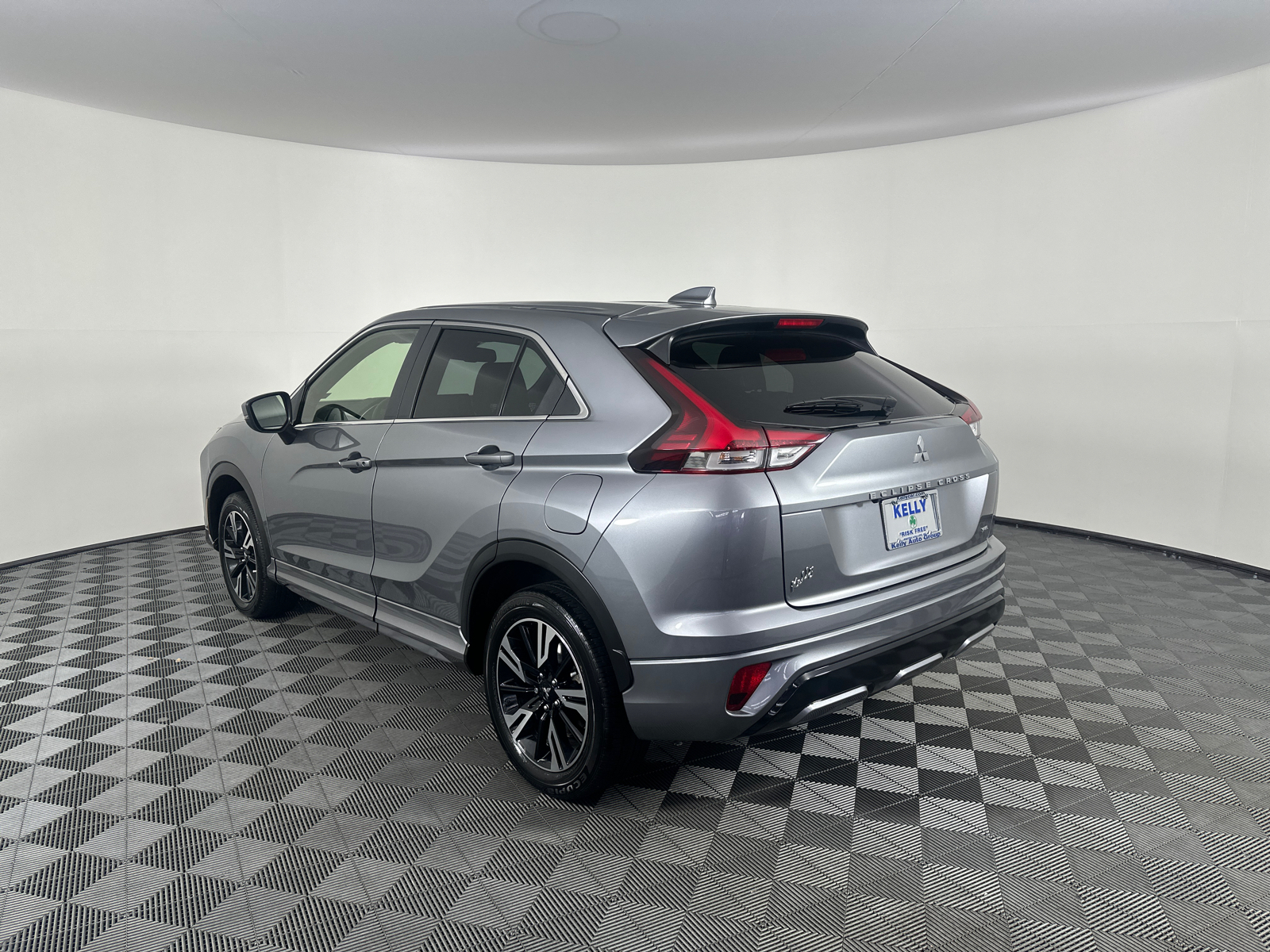 2023 Mitsubishi Eclipse Cross  9