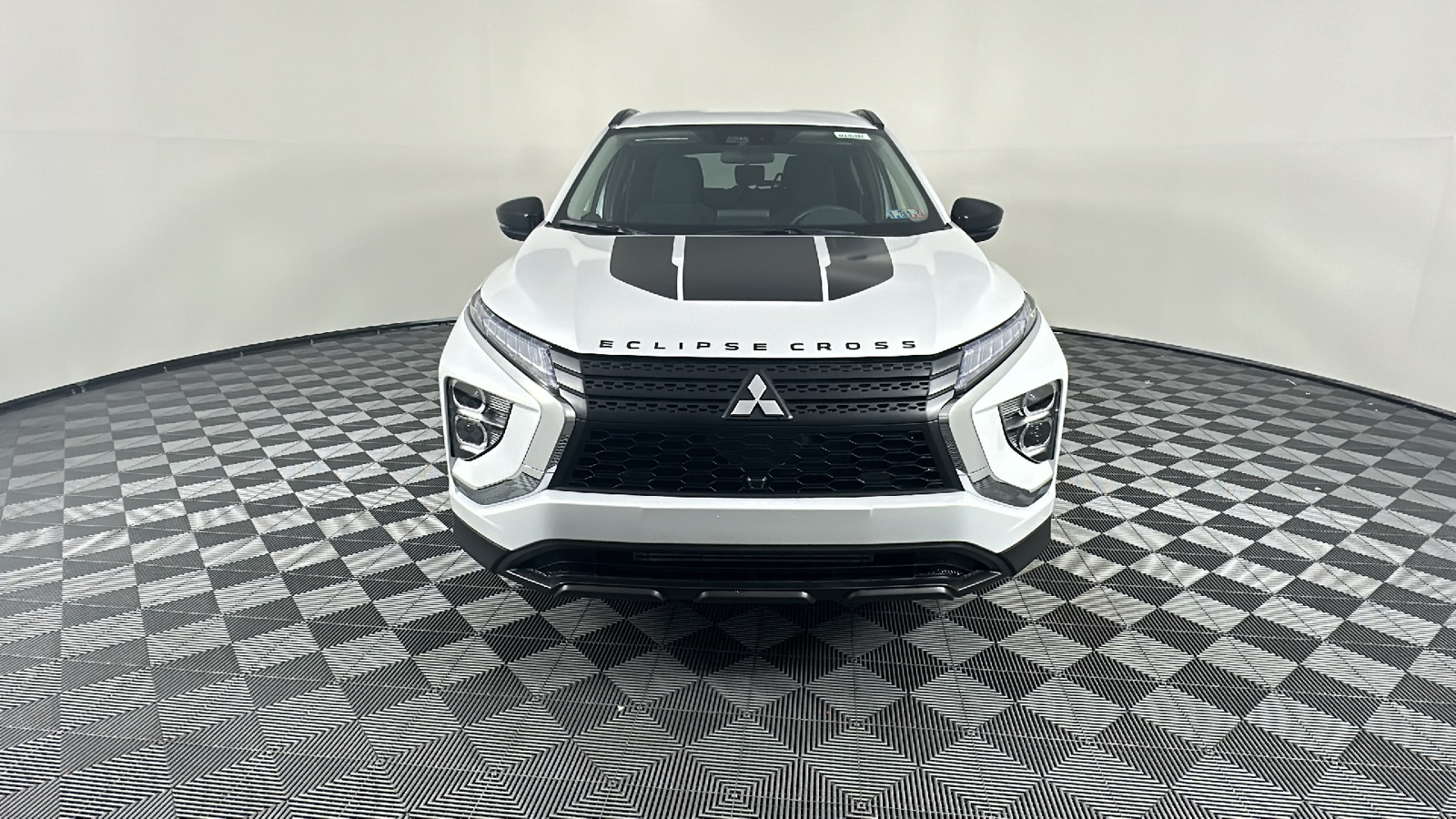 2024 Mitsubishi Eclipse Cross Black Edition 4