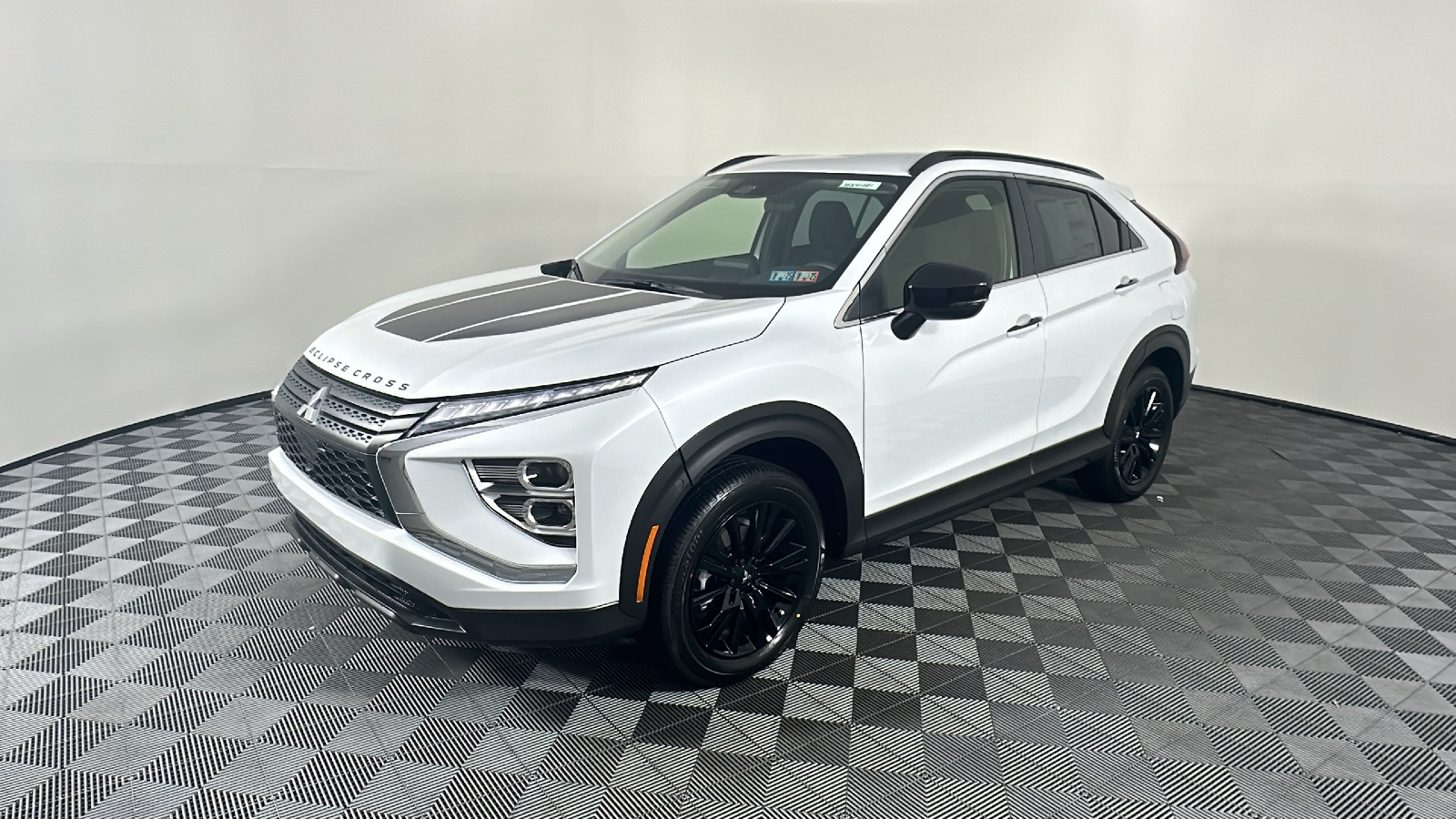 2024 Mitsubishi Eclipse Cross Black Edition 6