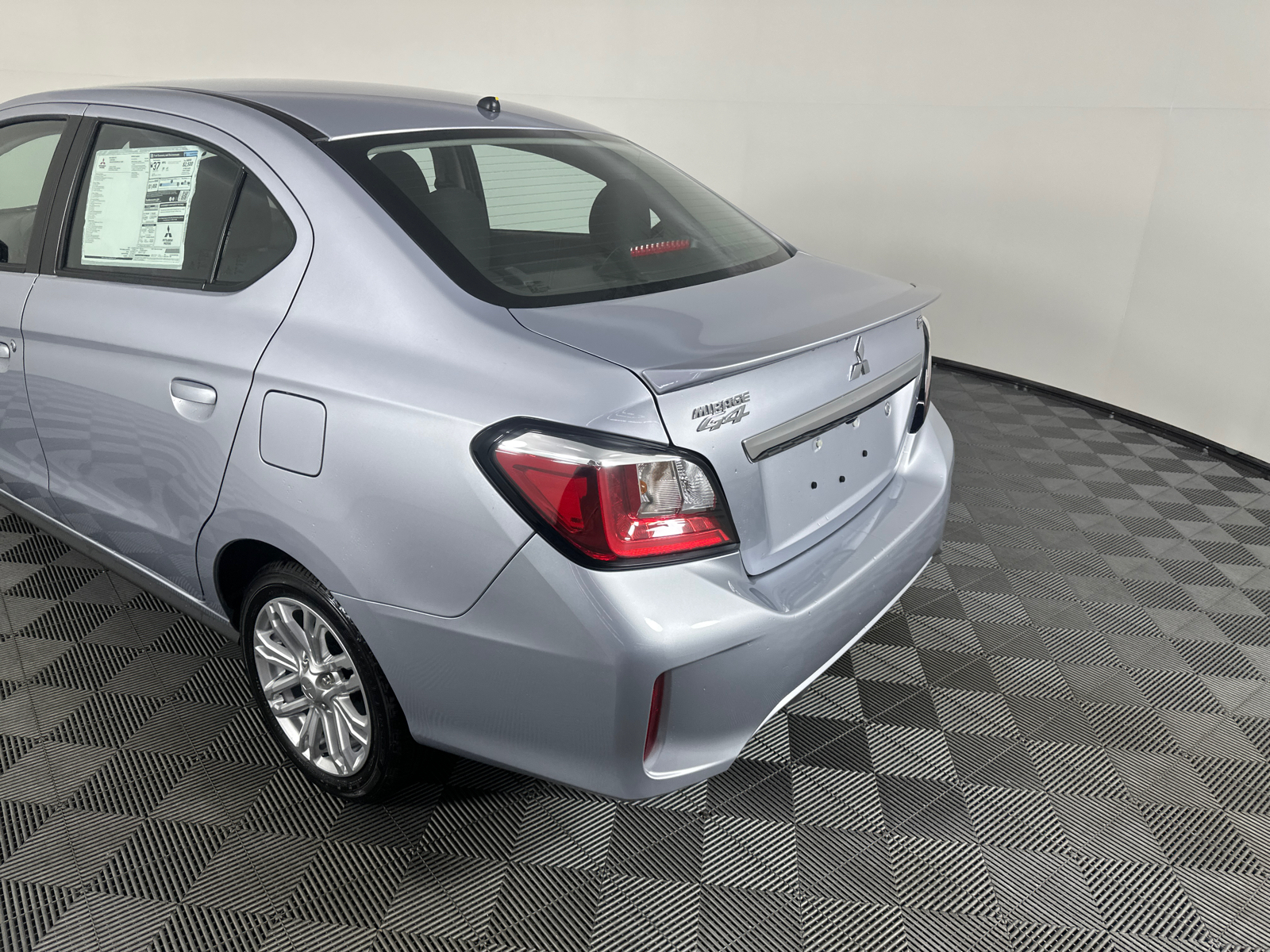 2024 Mitsubishi Mirage G4 LE 12