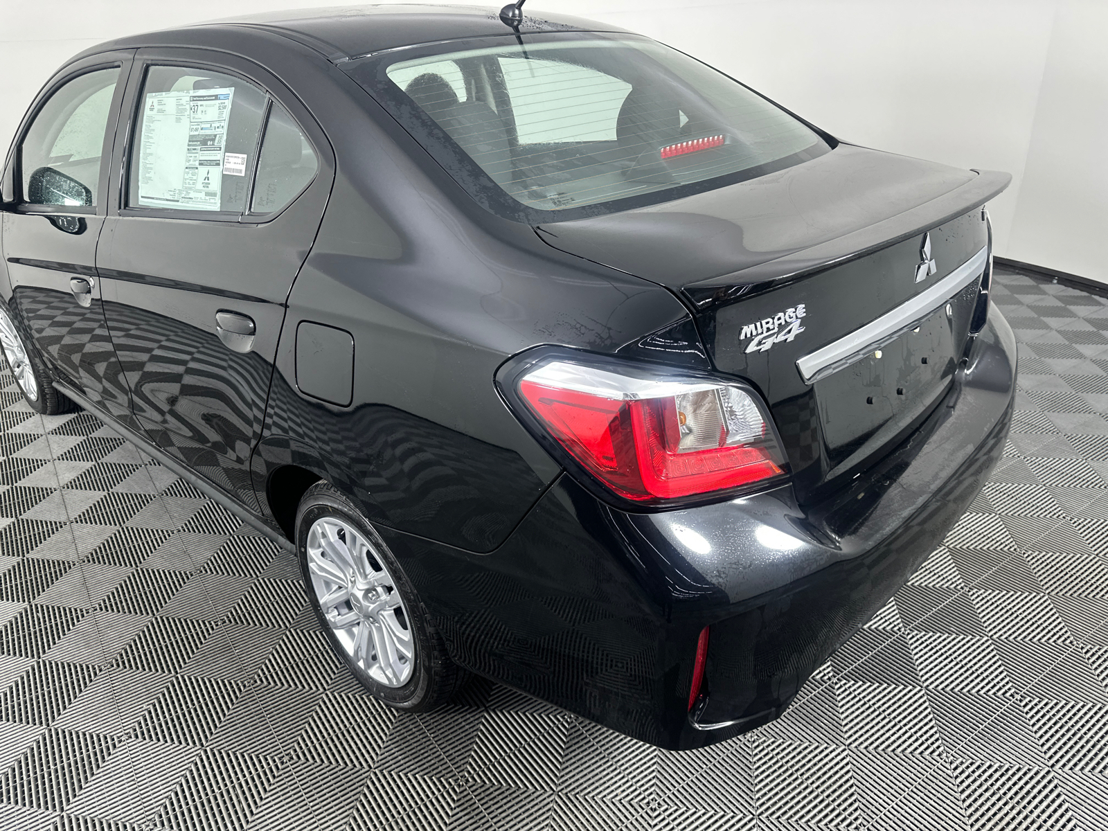 2024 Mitsubishi Mirage G4 LE 12