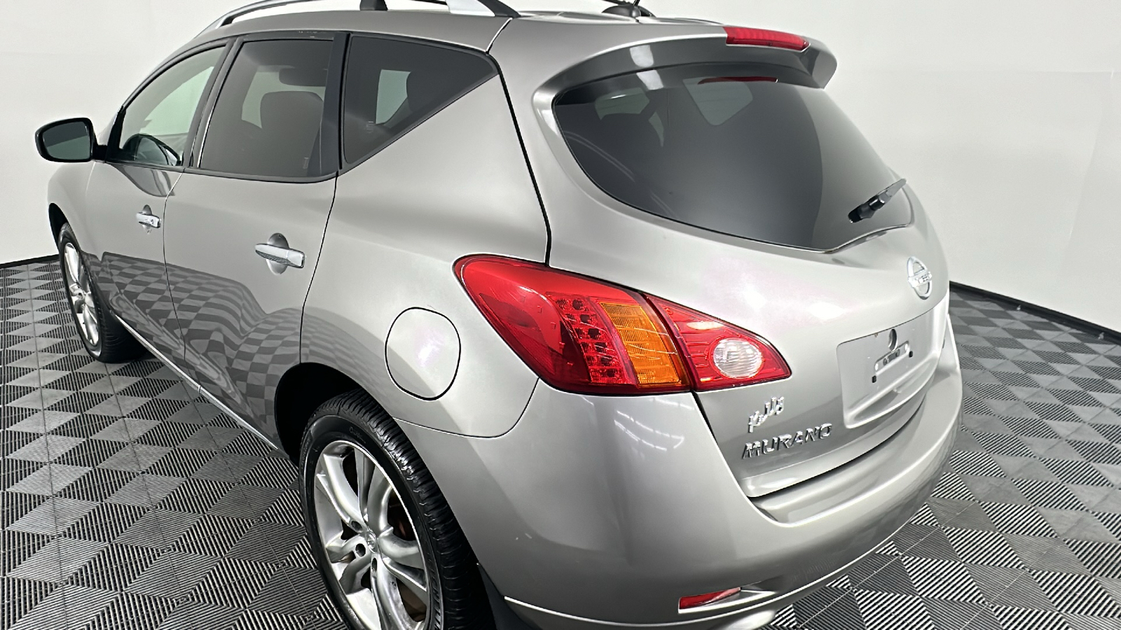 2010 Nissan Murano LE 12