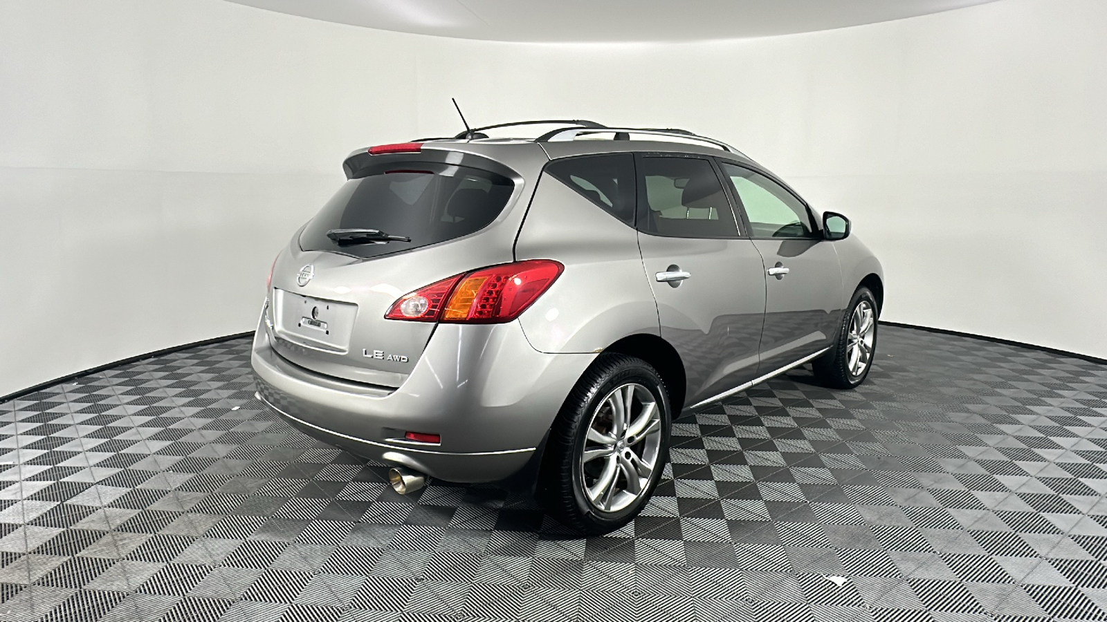 2010 Nissan Murano LE 20