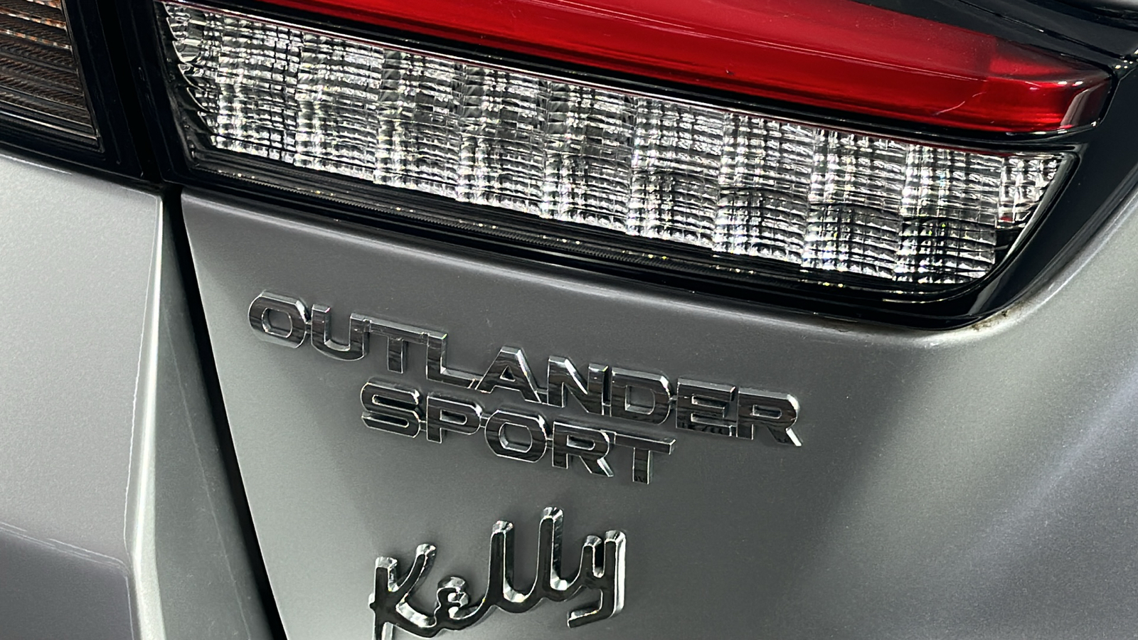 2024 Mitsubishi Outlander Sport 2.0 ES 16