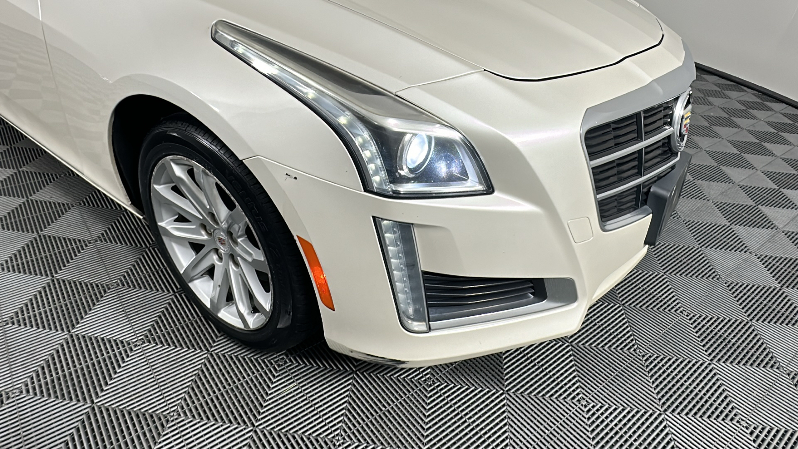 2014 Cadillac CTS 2.0L Turbo Luxury 2
