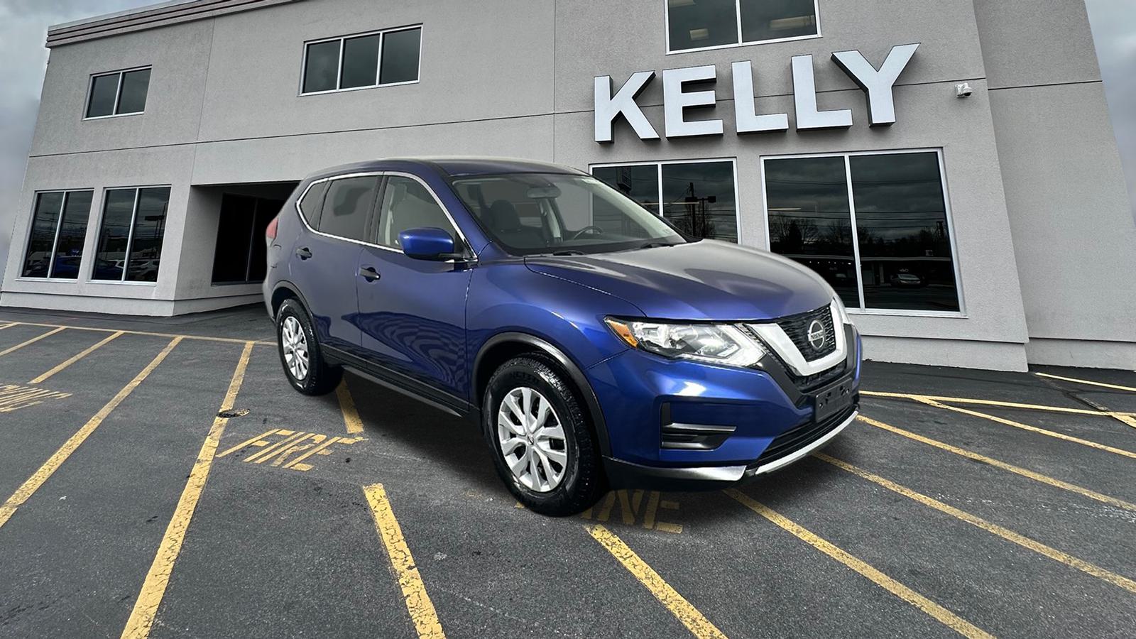 2018 Nissan Rogue S 1