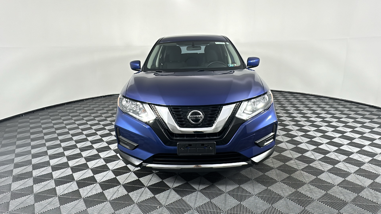 2018 Nissan Rogue S 4