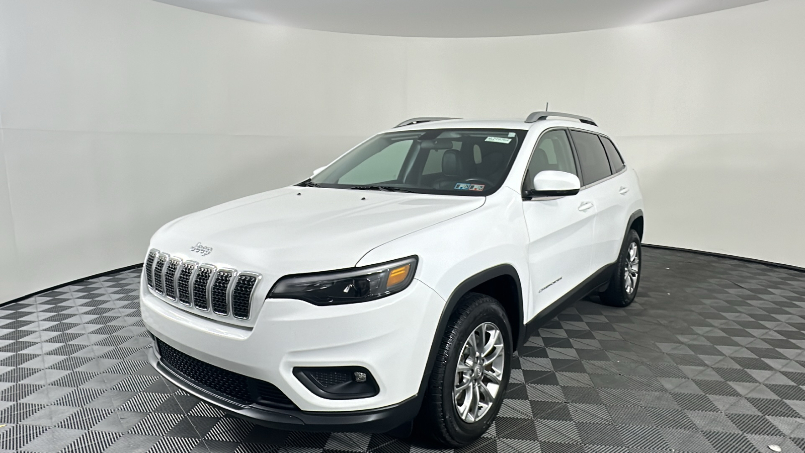 2019 Jeep Cherokee Latitude Plus 6