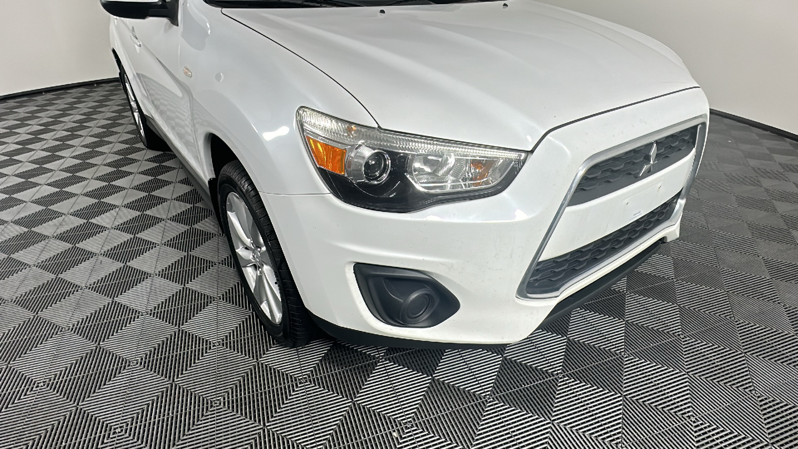 2015 Mitsubishi Outlander Sport ES 2