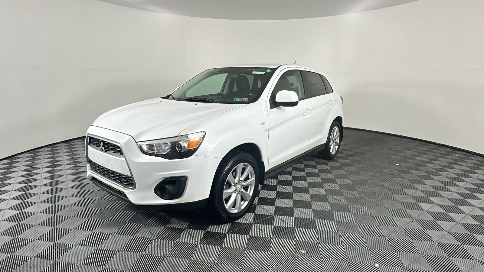 2015 Mitsubishi Outlander Sport ES 6