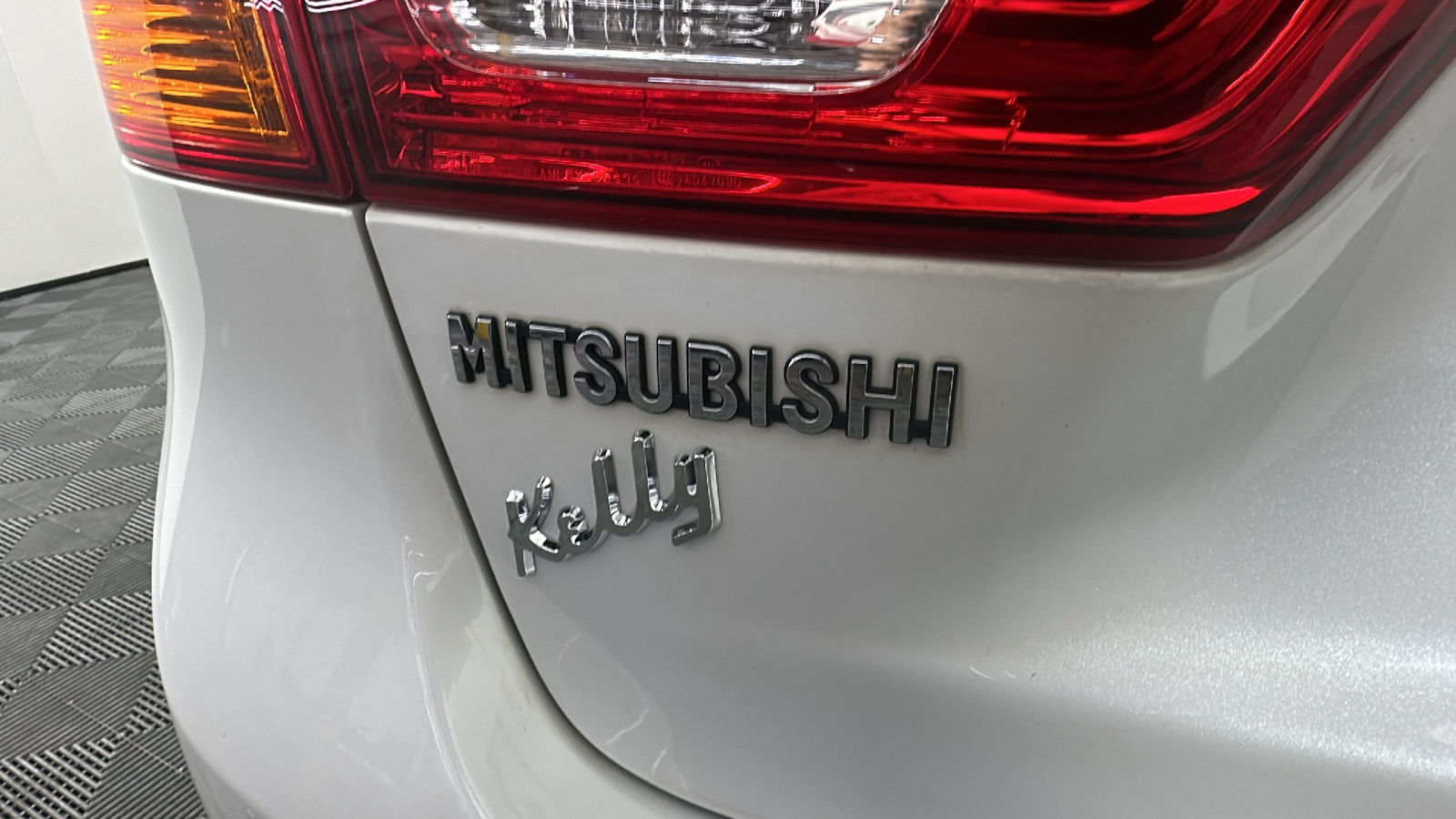 2015 Mitsubishi Outlander Sport ES 16