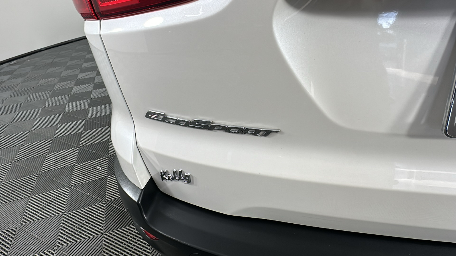 2021 Ford EcoSport SE 16
