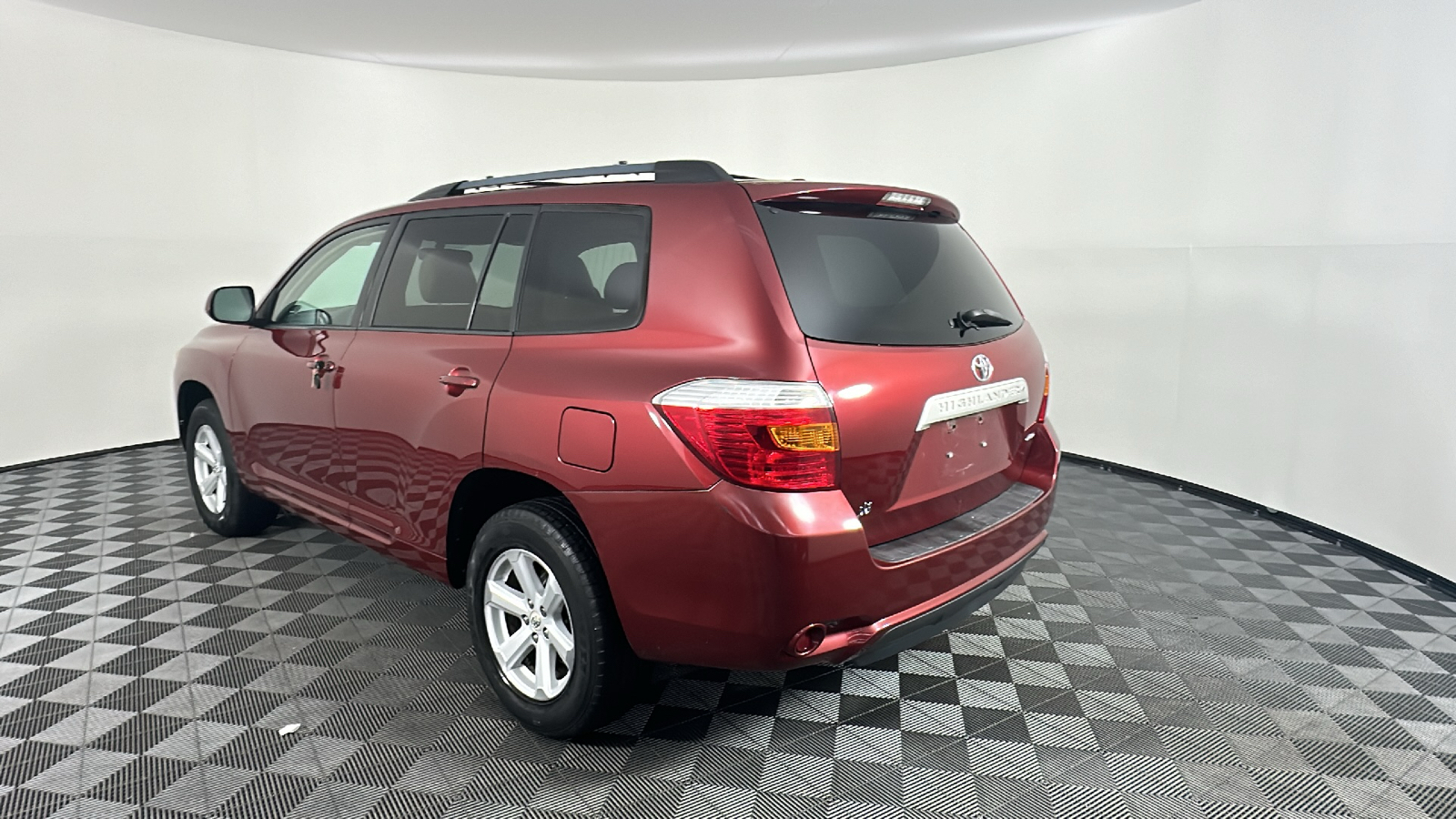 2010 Toyota Highlander SE 11