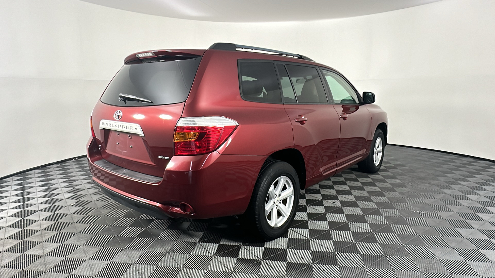 2010 Toyota Highlander SE 18