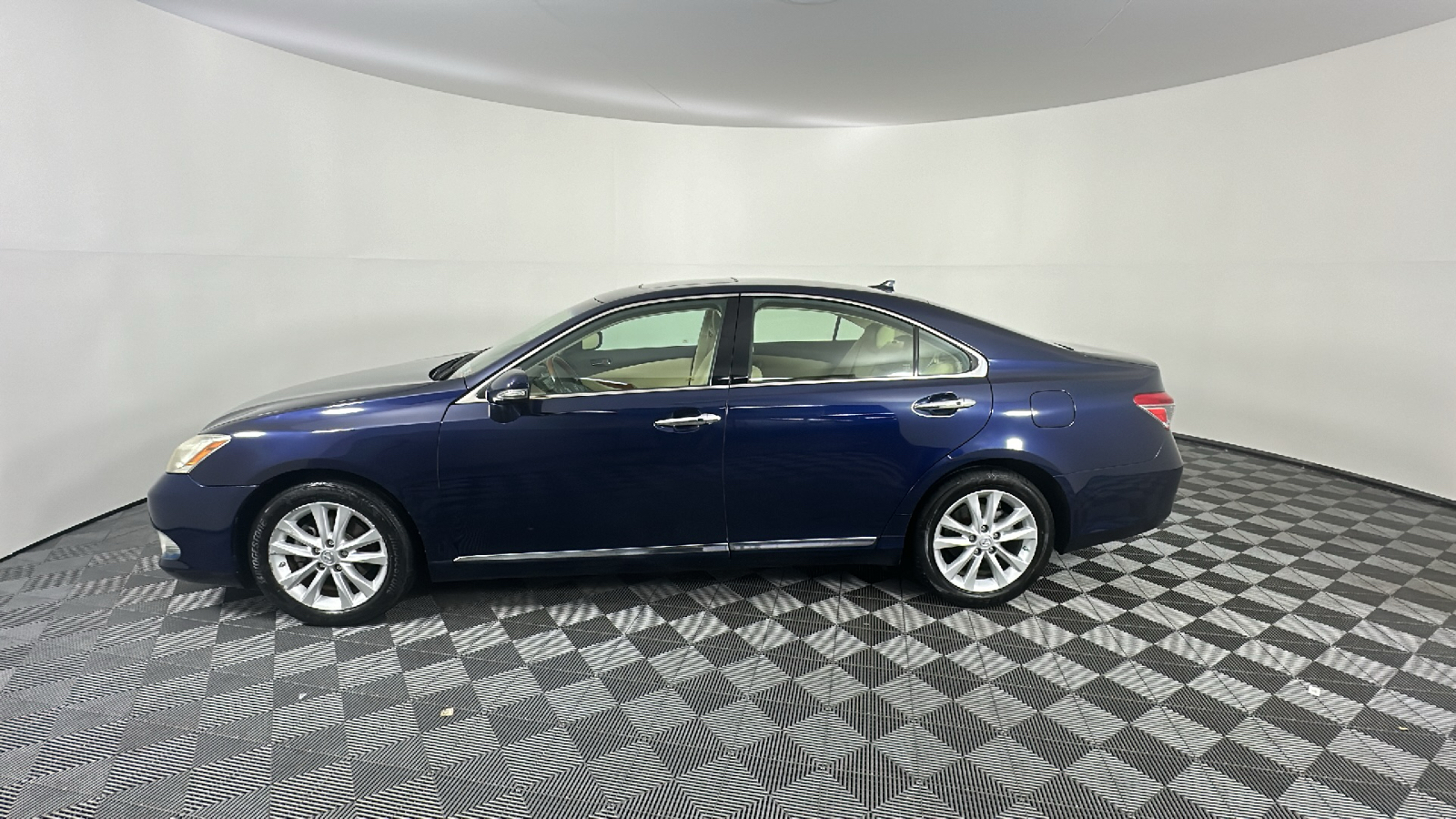 2011 Lexus ES 350 9