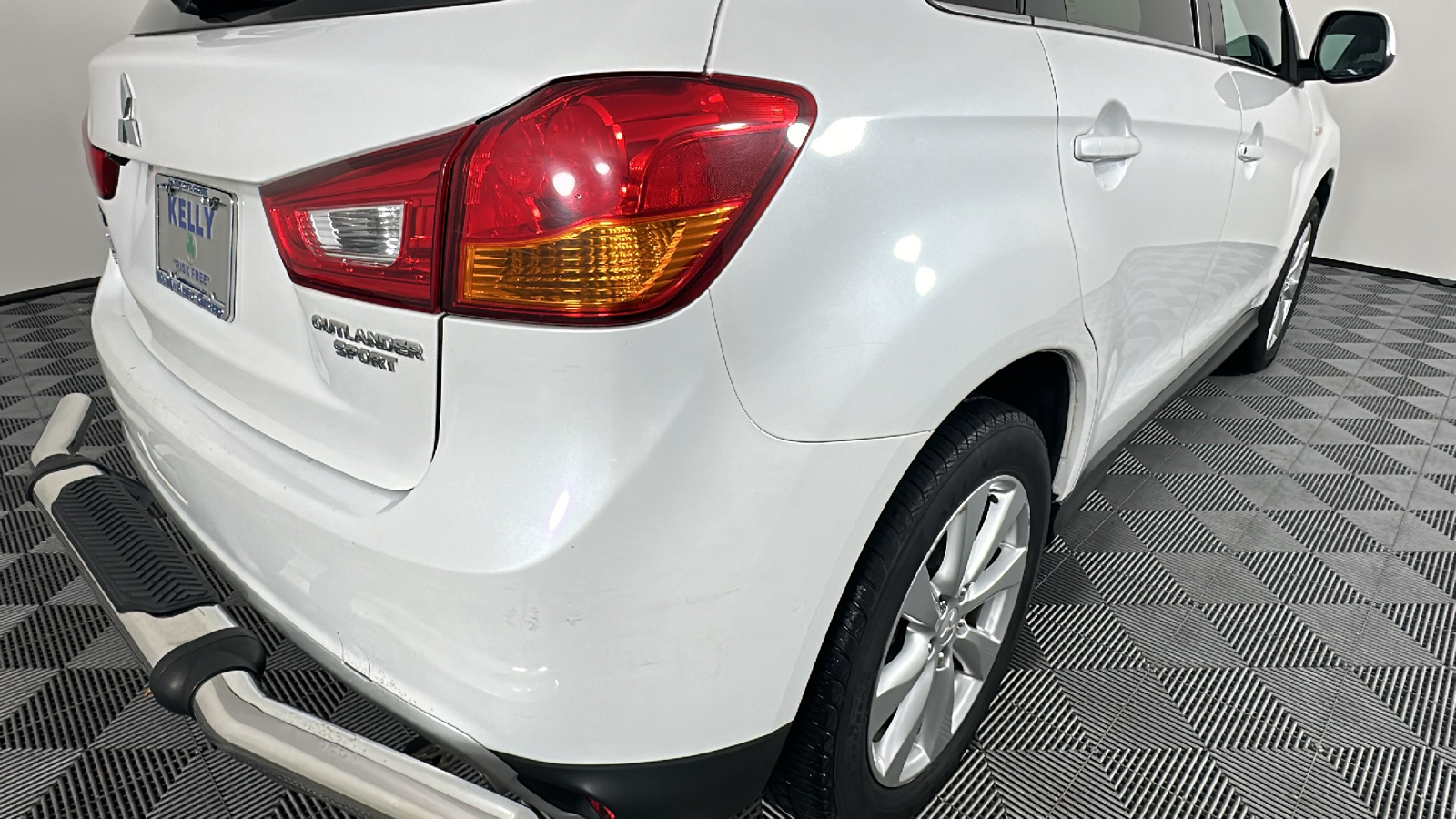 2015 Mitsubishi Outlander Sport SE 19