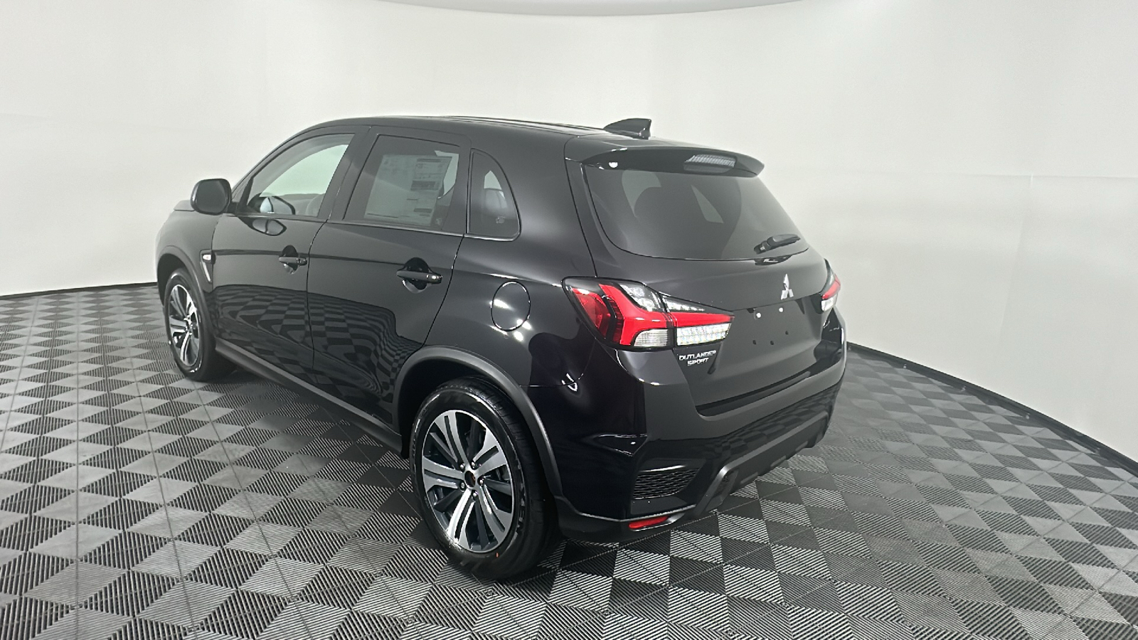 2024 Mitsubishi Outlander Sport 2.0 ES 11