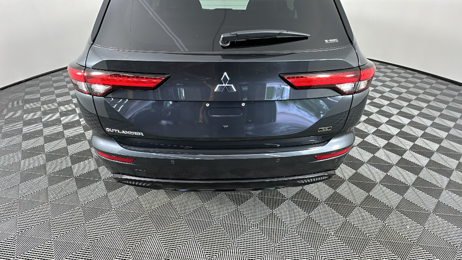 2024 Mitsubishi Outlander SE Black Edition w/Pano Roof 13