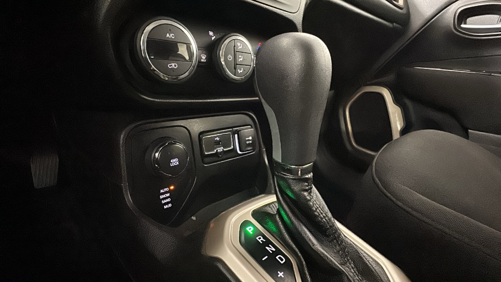 2016 Jeep Renegade Latitude 37