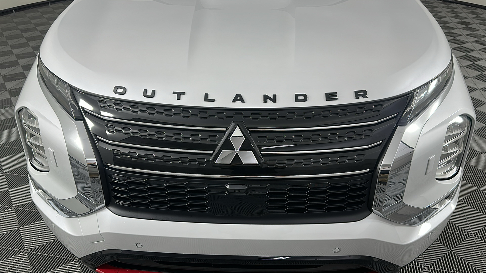 2024 Mitsubishi Outlander PHEV SE 6