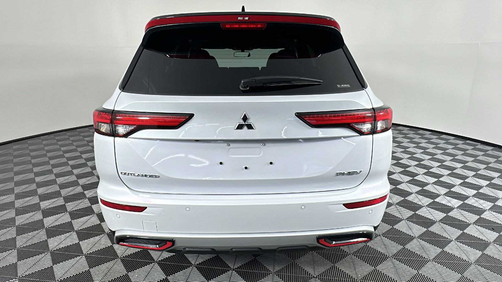 2024 Mitsubishi Outlander PHEV SE 15