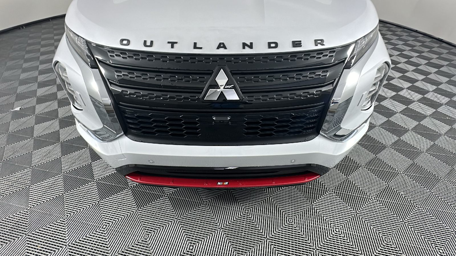 2024 Mitsubishi Outlander SE Ralliart 3