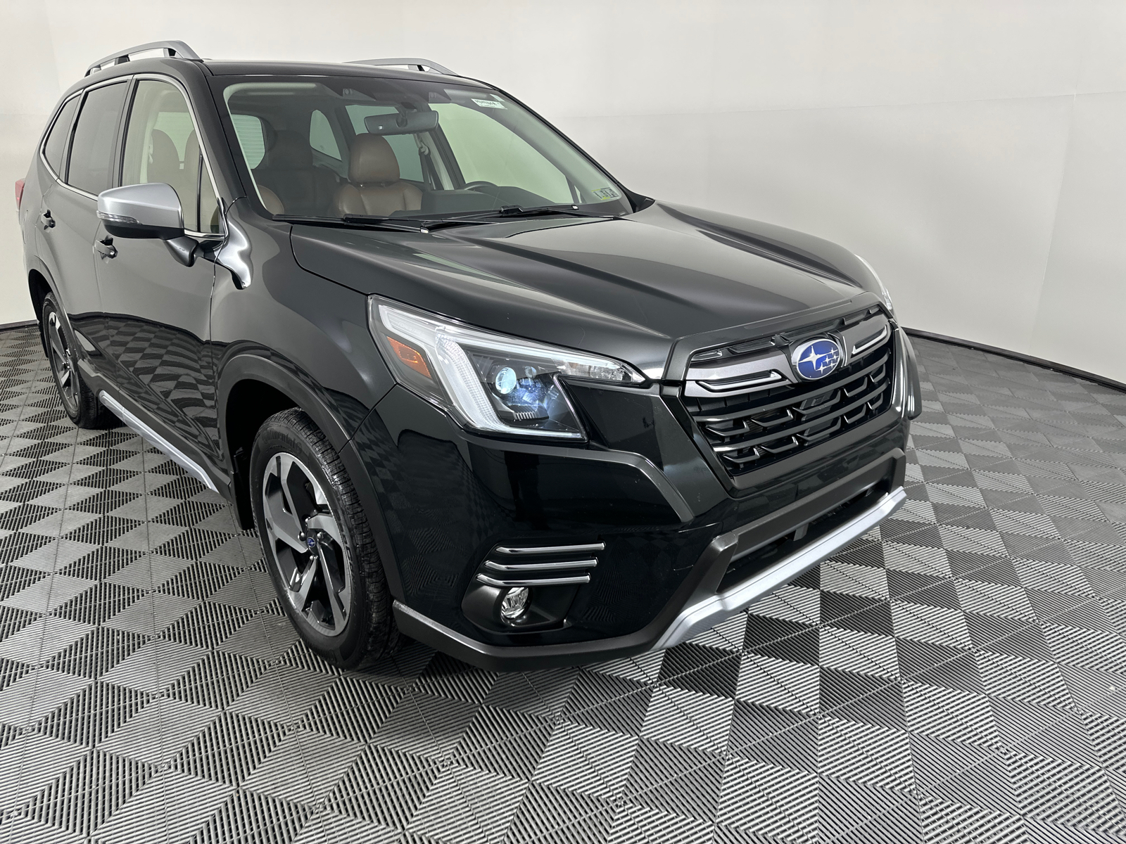 2022 Subaru Forester Touring 2