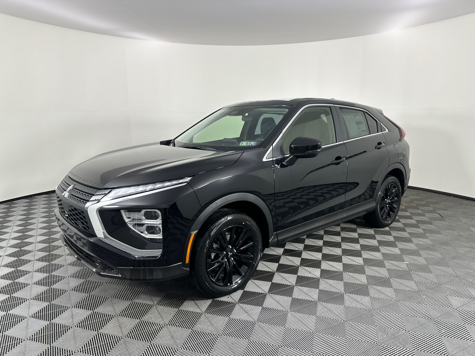 2025 Mitsubishi Eclipse Cross  6