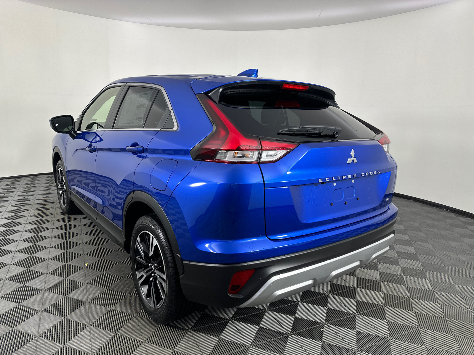 2025 Mitsubishi Eclipse Cross  11