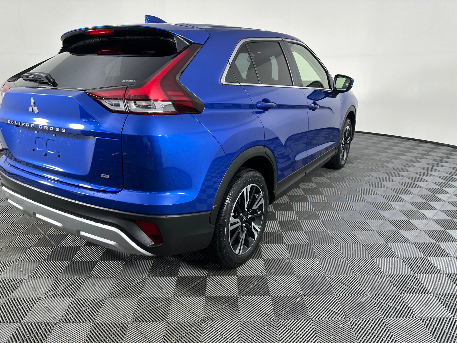 2025 Mitsubishi Eclipse Cross  17