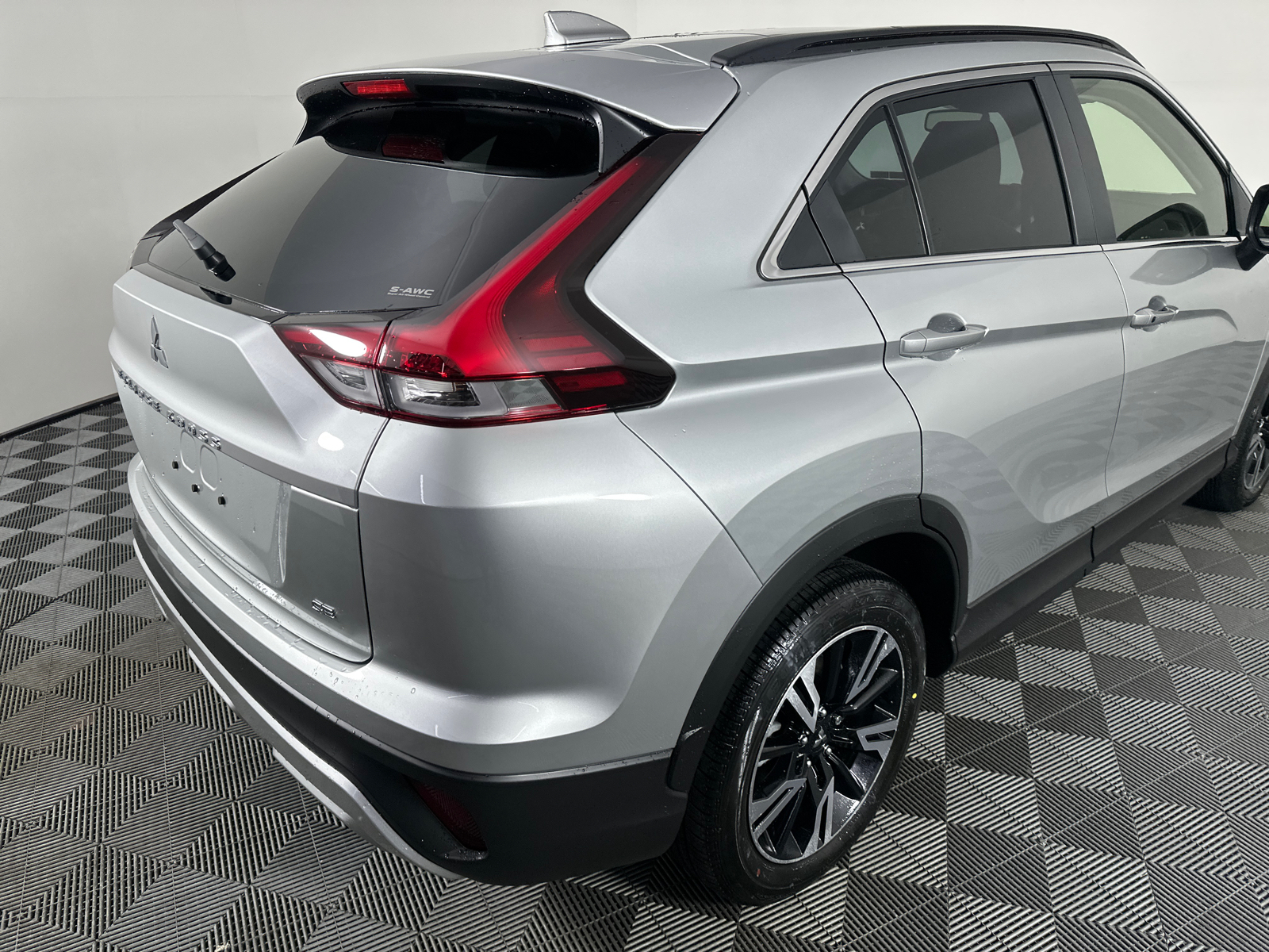 2025 Mitsubishi Eclipse Cross  19