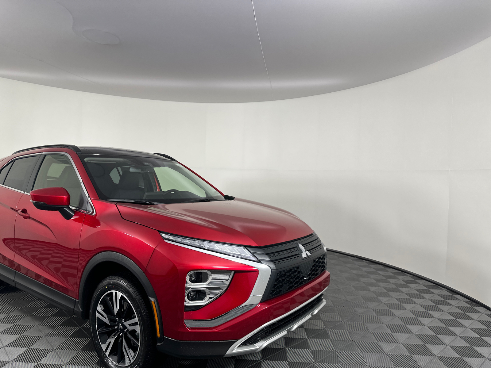 2025 Mitsubishi Eclipse Cross  1