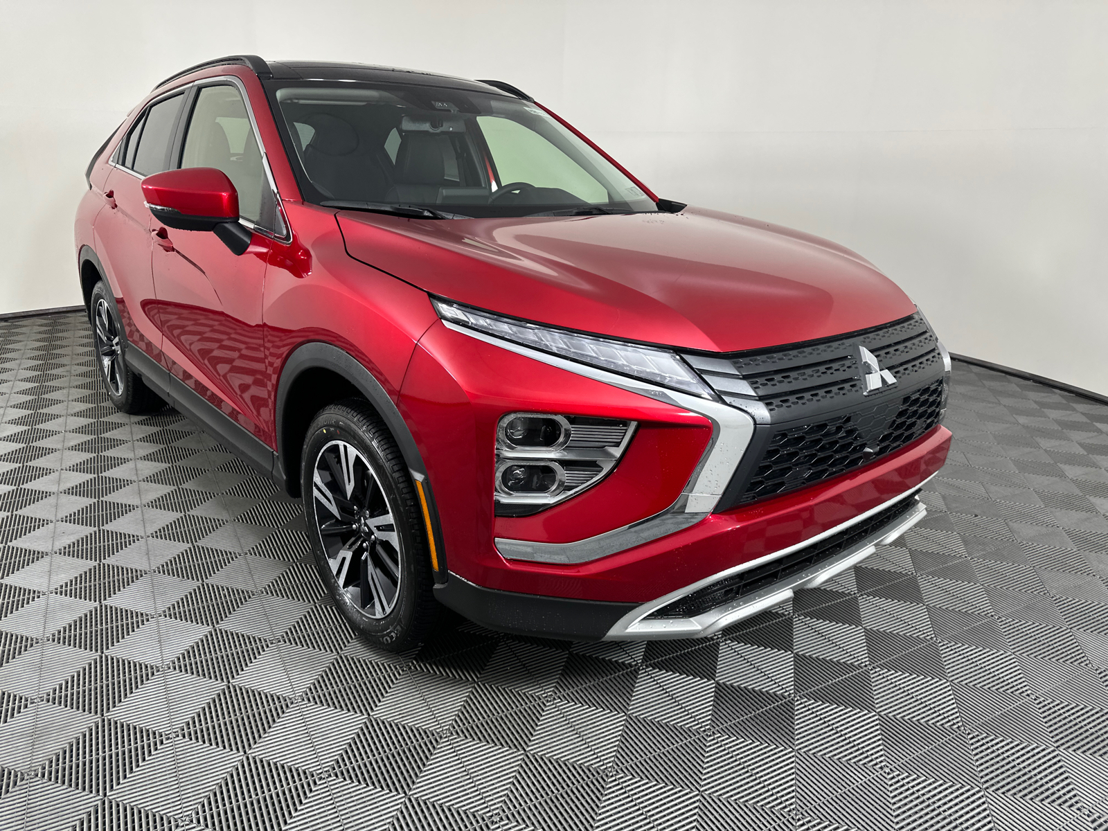 2025 Mitsubishi Eclipse Cross  2