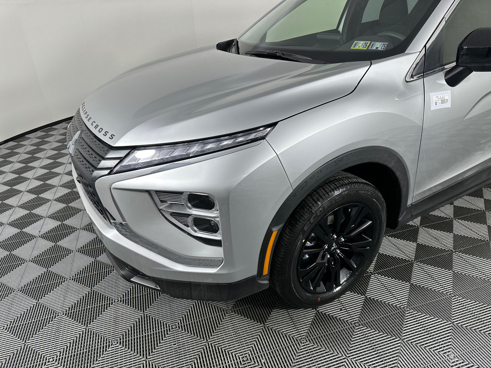 2025 Mitsubishi Eclipse Cross  7