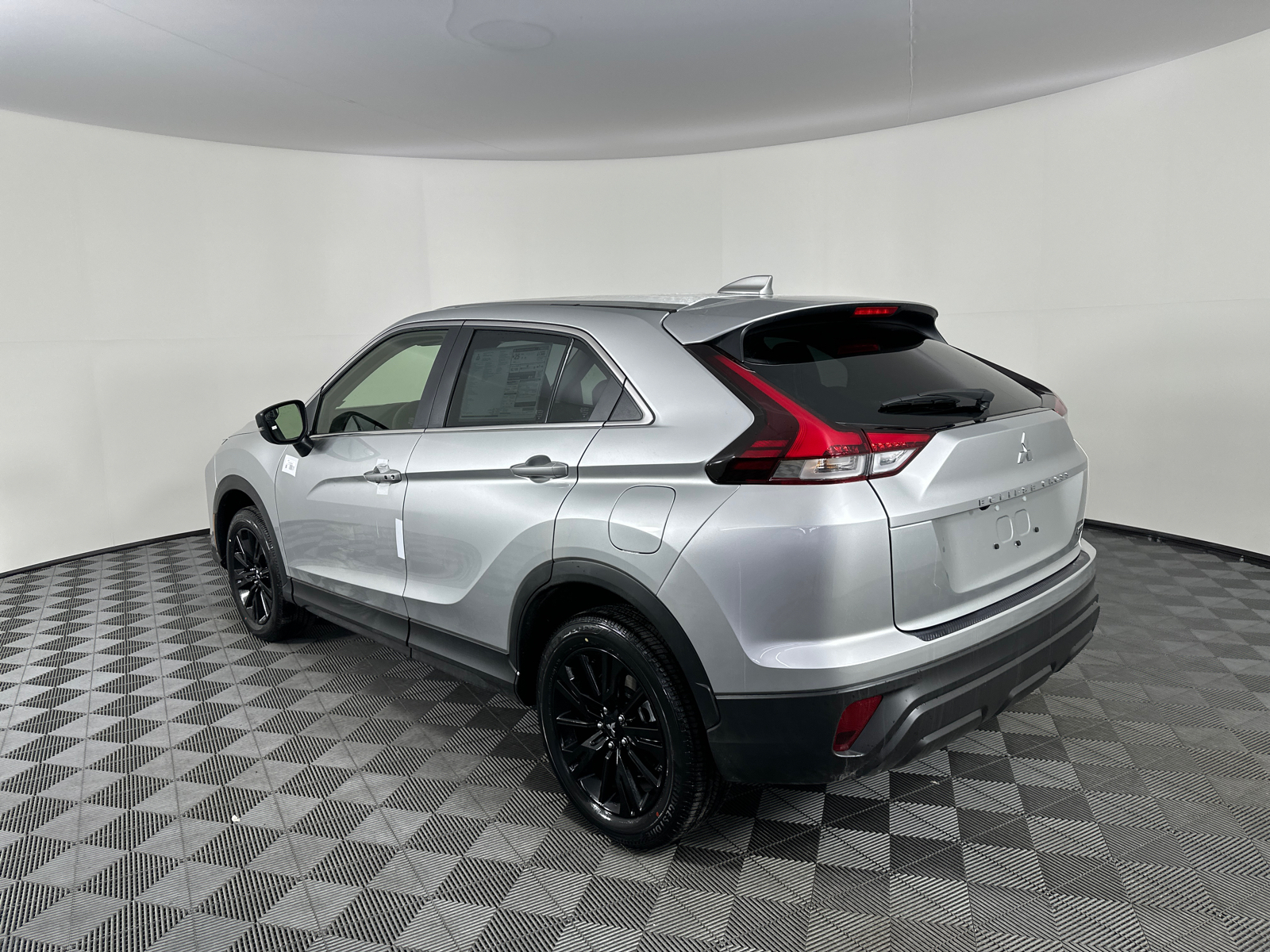 2025 Mitsubishi Eclipse Cross  11