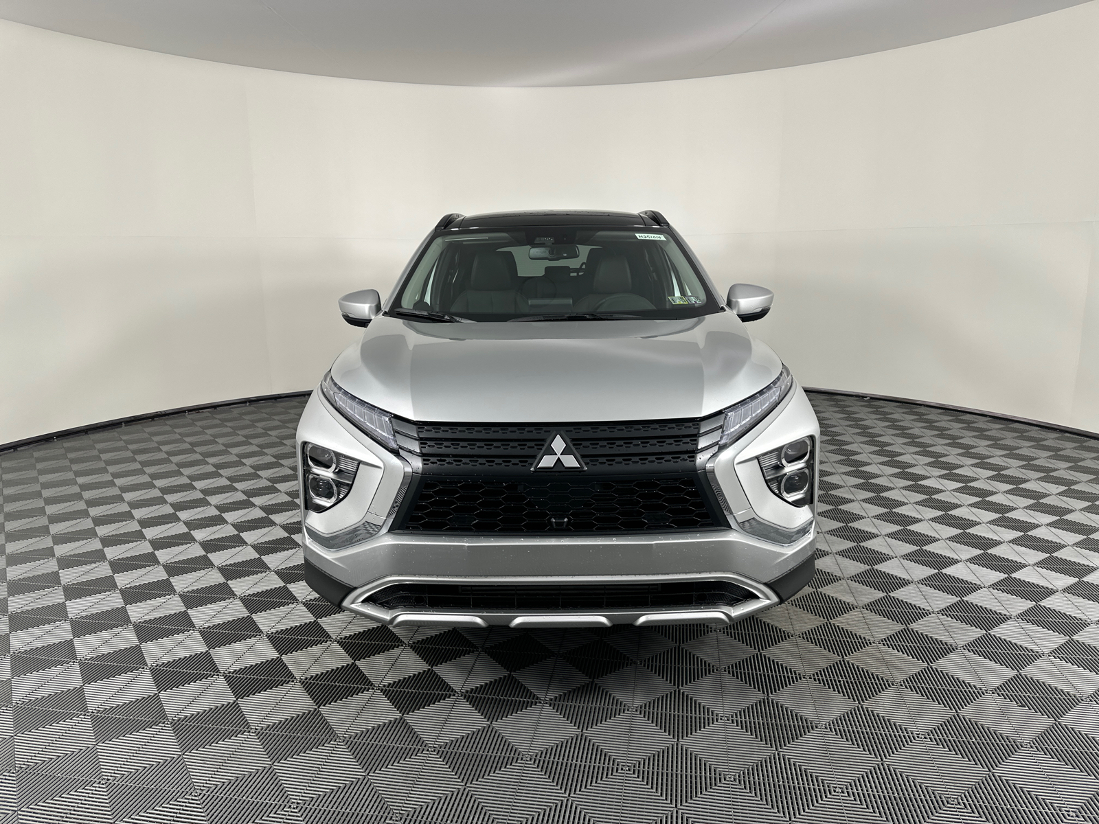 2025 Mitsubishi Eclipse Cross  4