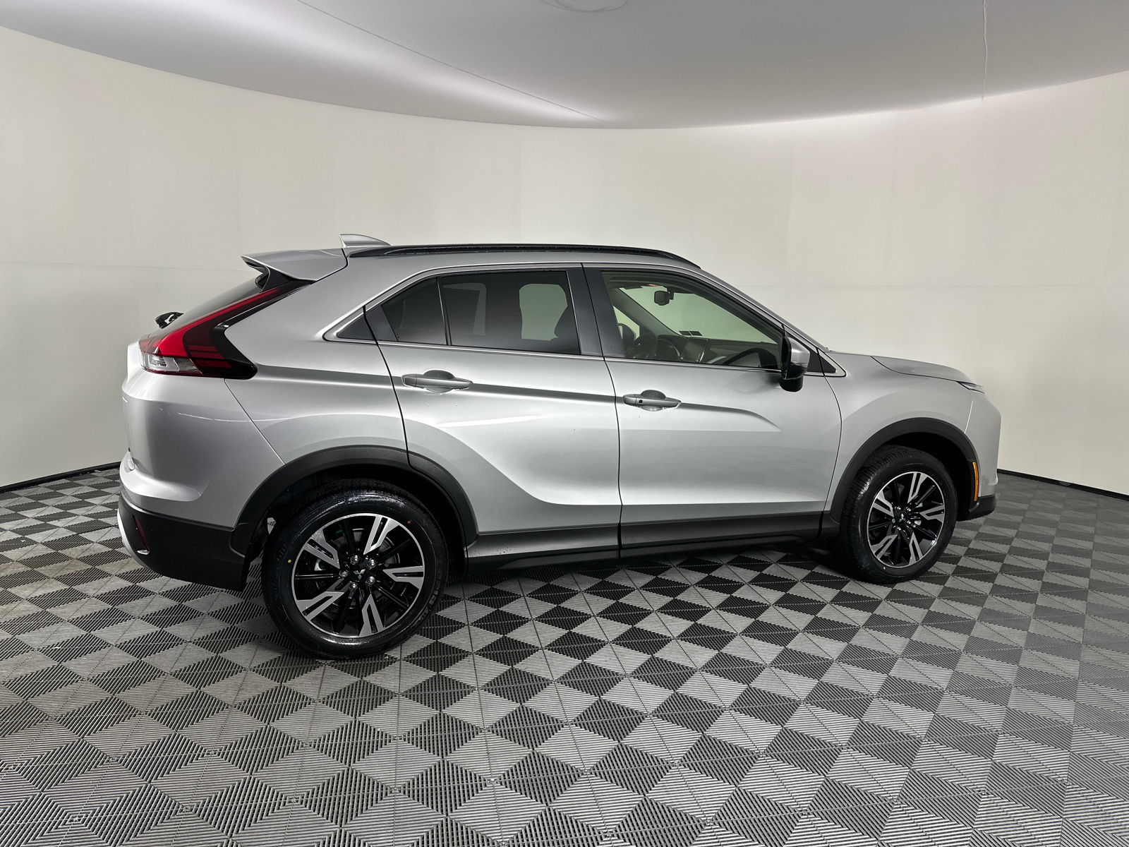 2025 Mitsubishi Eclipse Cross  21