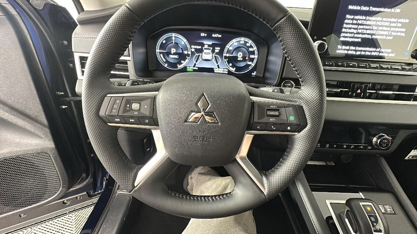 2025 Mitsubishi Outlander PHEV SE 34