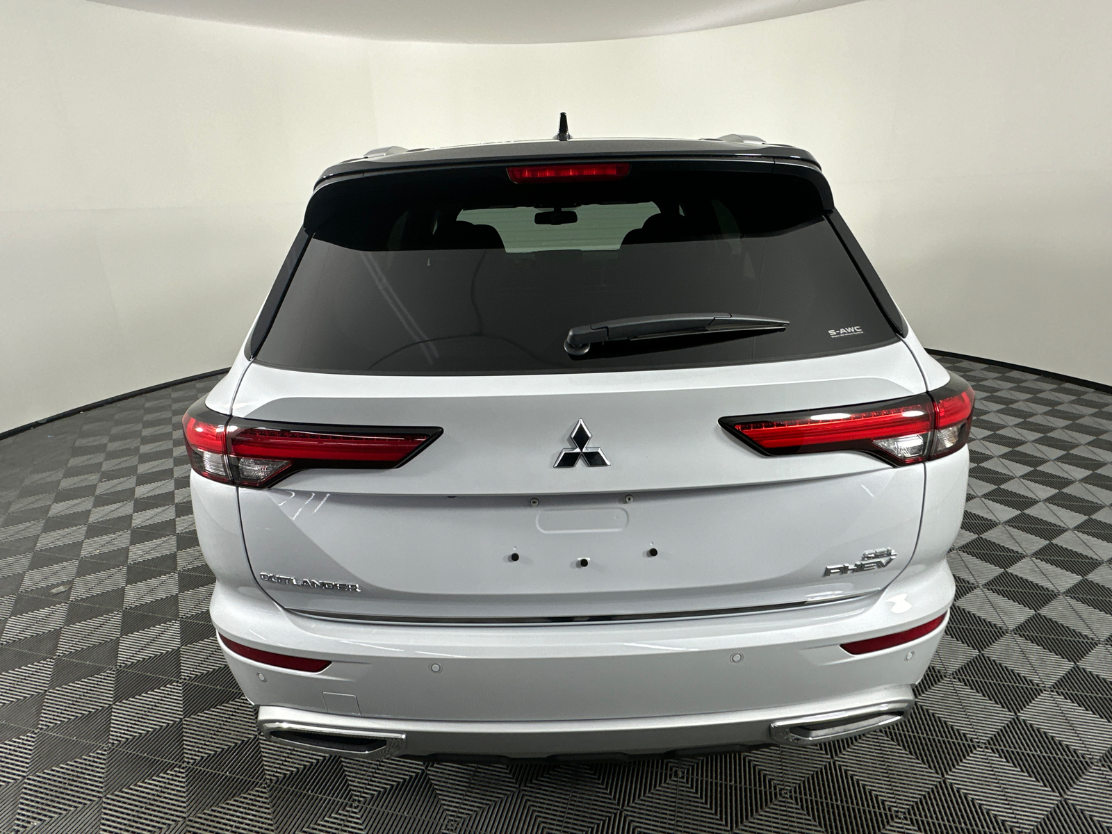 2025 Mitsubishi Outlander PHEV SEL 15