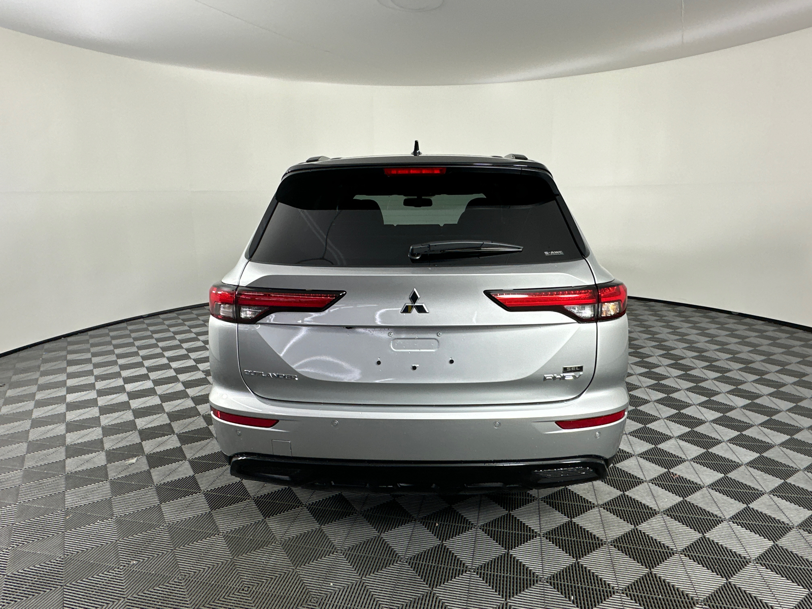 2025 Mitsubishi Outlander PHEV SEL 14