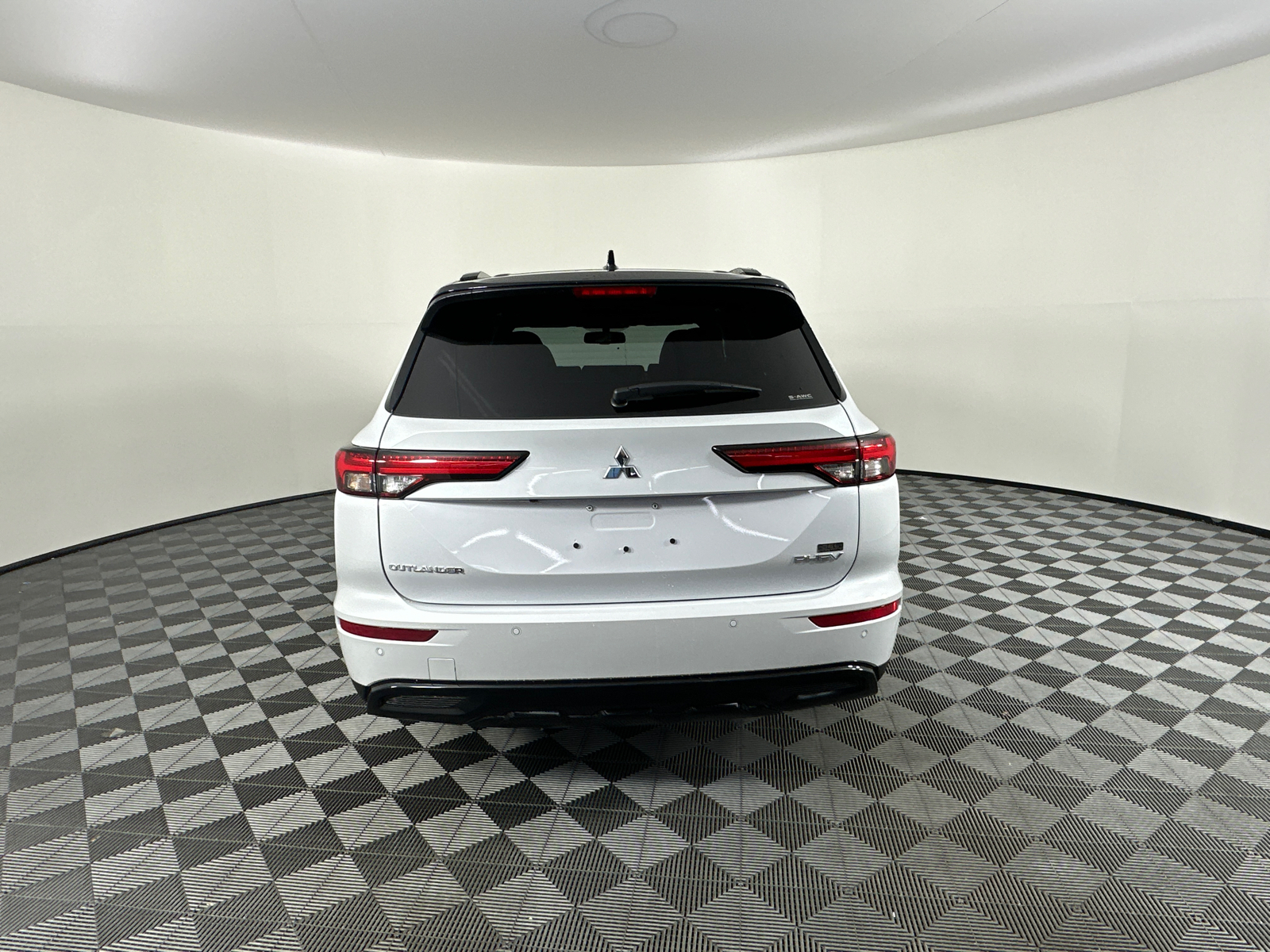 2025 Mitsubishi Outlander PHEV SEL 13