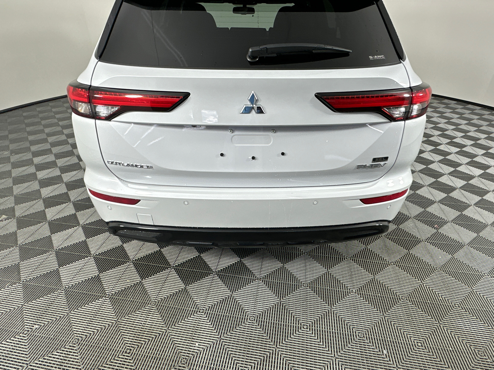 2025 Mitsubishi Outlander PHEV SEL 14