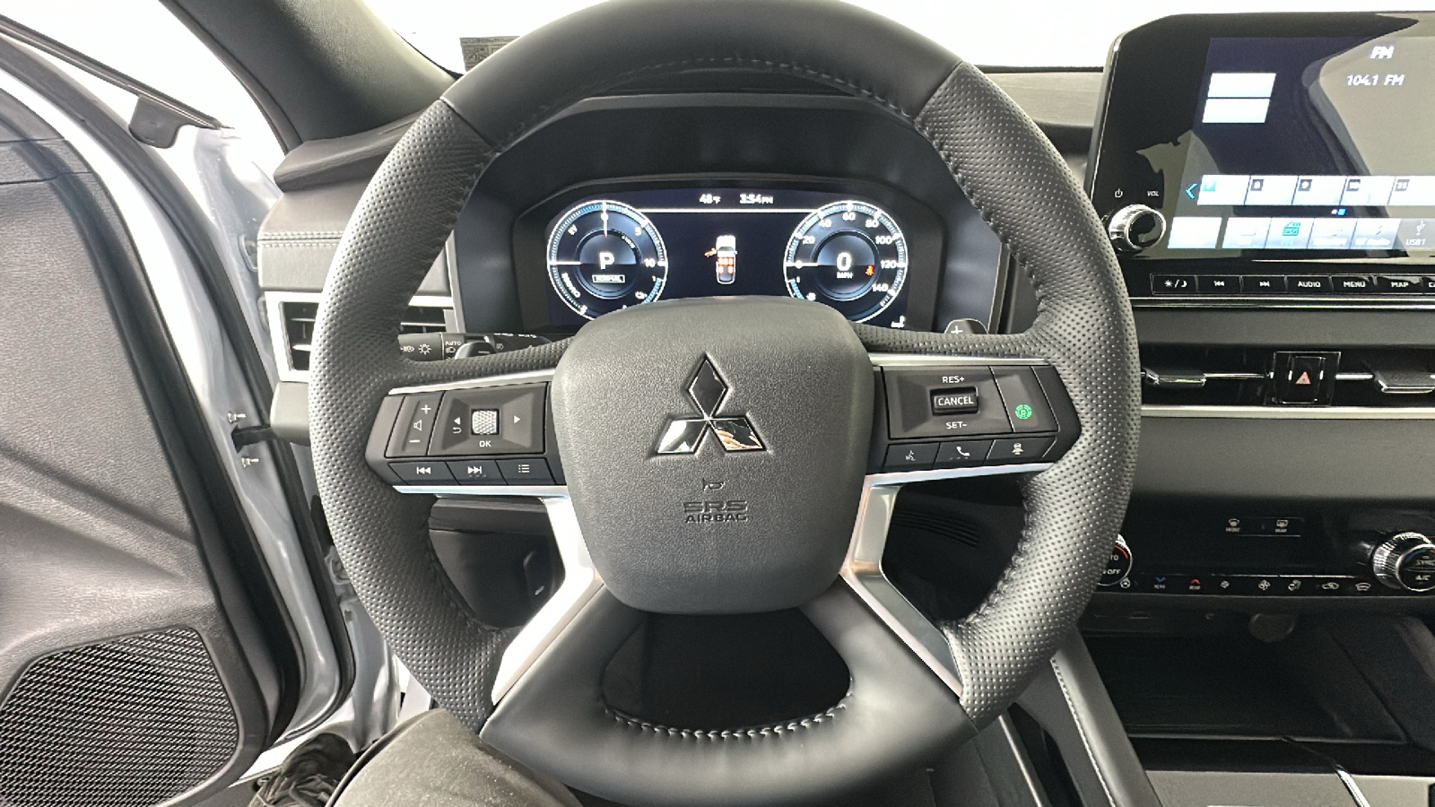 2025 Mitsubishi Outlander PHEV SEL 39