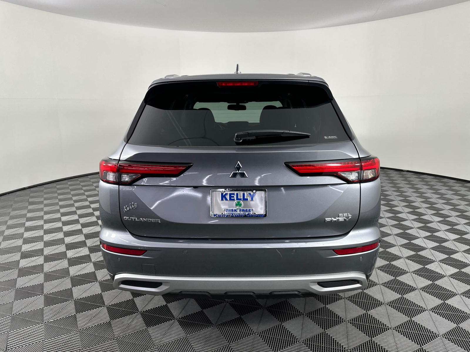 2024 Mitsubishi Outlander PHEV SEL 14