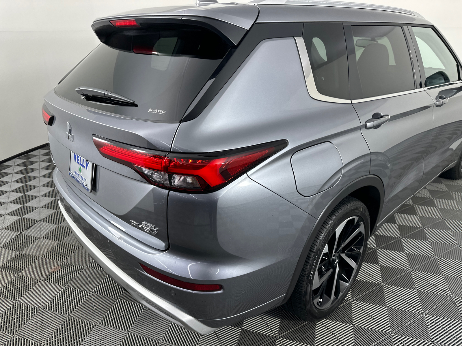 2024 Mitsubishi Outlander PHEV SEL 21