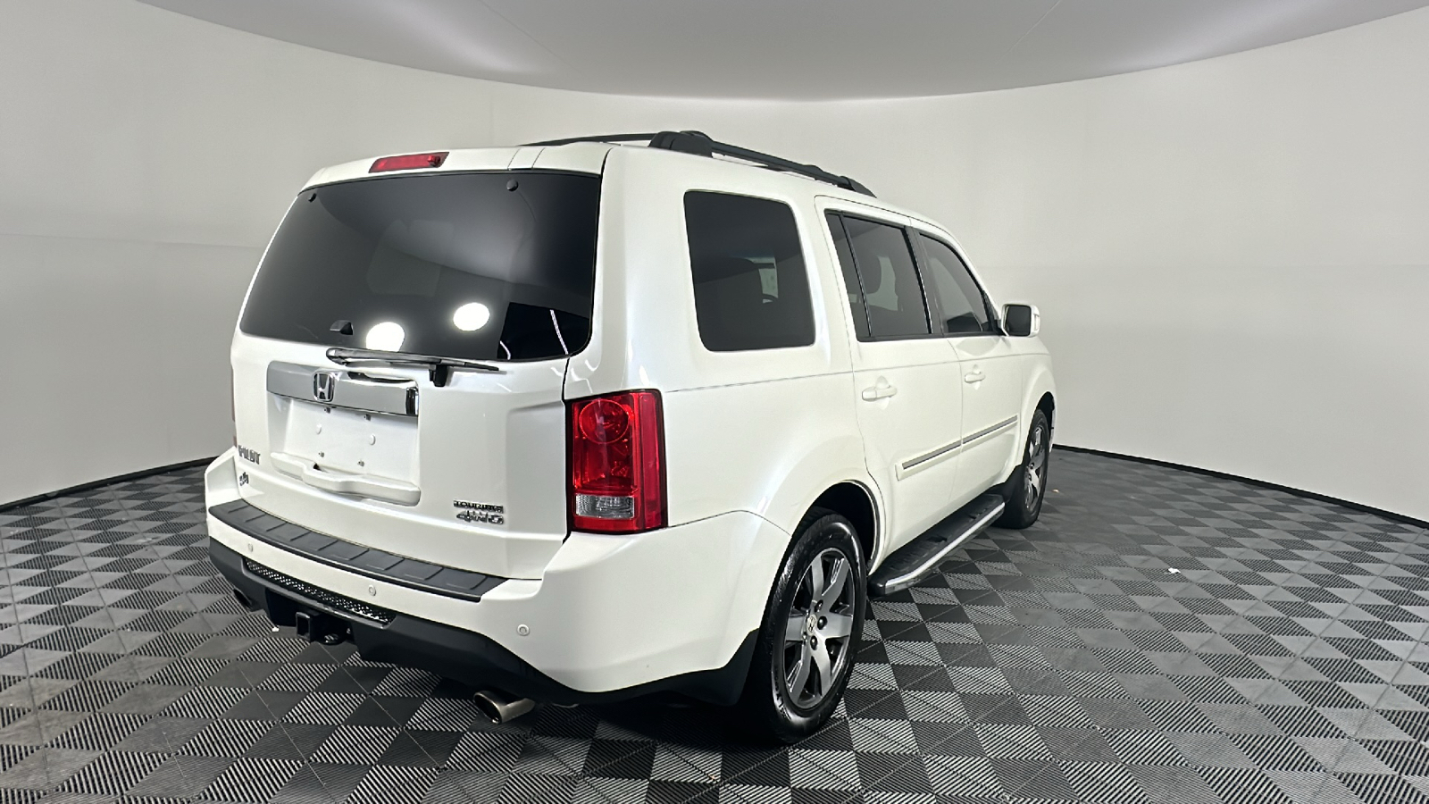 2013 Honda Pilot Touring 19